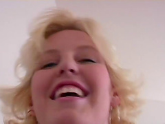 Amateur homemade video of chubby babe Kelsey Monroe having sex