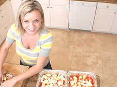 Stunning housewife Bree Olson preparing a nice meal for her family