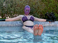 Stunning solo Latex Lucy wearing high heels by the pool - HD