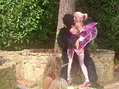 Outdoor lesbian threesome with hot Michelle Thorne and Starr