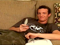 Horny gay dude gets fucked by his naughty boyfriend in HD
