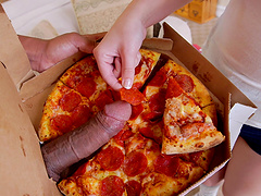 Joseline Kelly moans while getting penetrated by her friend