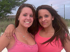 College Hotties Flash Their Tits For The Camera