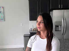 Alexis Zara enjoys while giving a good blowjob in HD POV video