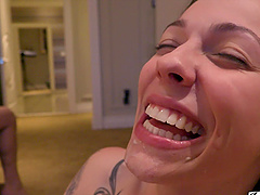 Tattooed pornstar Harlow Harrison teases and gives a blowjob