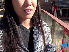 Hot Asian girlfriend Kimmy Kimm loves teasing in public places