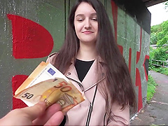 Amateur brunette Alisa Horakova takes money to be fucked hard
