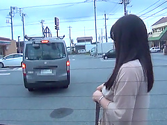 Japanese Nozomi Mikimoto moans while getting fingered in the car