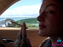 Hot chick Rosalyn Sphinx has some fun with her BF in the car