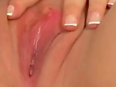 An Outstanding Solo Clip With A Chubby Blonde