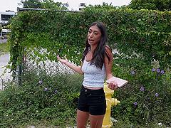 Natural tits latina babe gives a mind-blowing blowjob