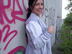 Beautiful brunette gets pumzzi in doggystyle and missionary positions.