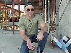 Luke Longly's outdoor adventure turns into a wild encounter.