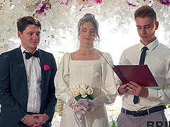 Two girls, Jane White and Arty Cheys, are having fun with some guys