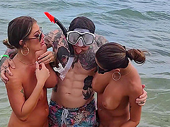 Bedroom fun with busty milf Lolly Dames and a thrilling vibrator surprise