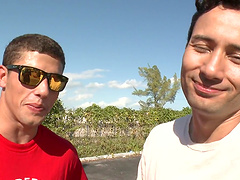 Gay men having sex with Gabriel Dalessandro and Jimmy Coxxx