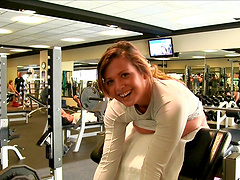 Tattooed teen gets naughty at the gym