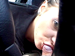 Slutty brunette gives head to her boyfriend while he drives