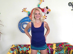 Stacey Kiss is a blonde beauty with amazing skills with a mouth.