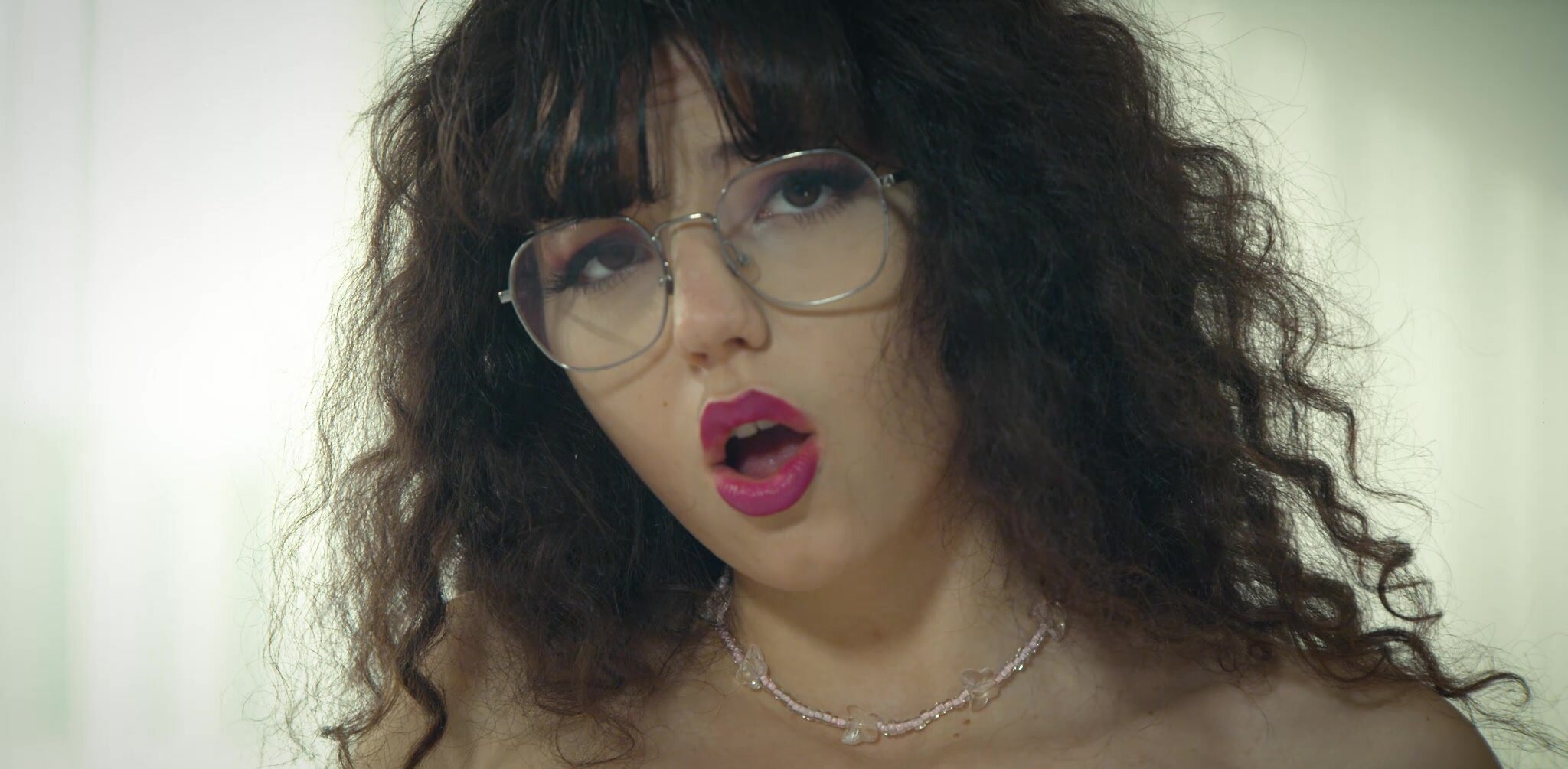 Glasses girl Mitzi X gets fucked by Charlie Dean