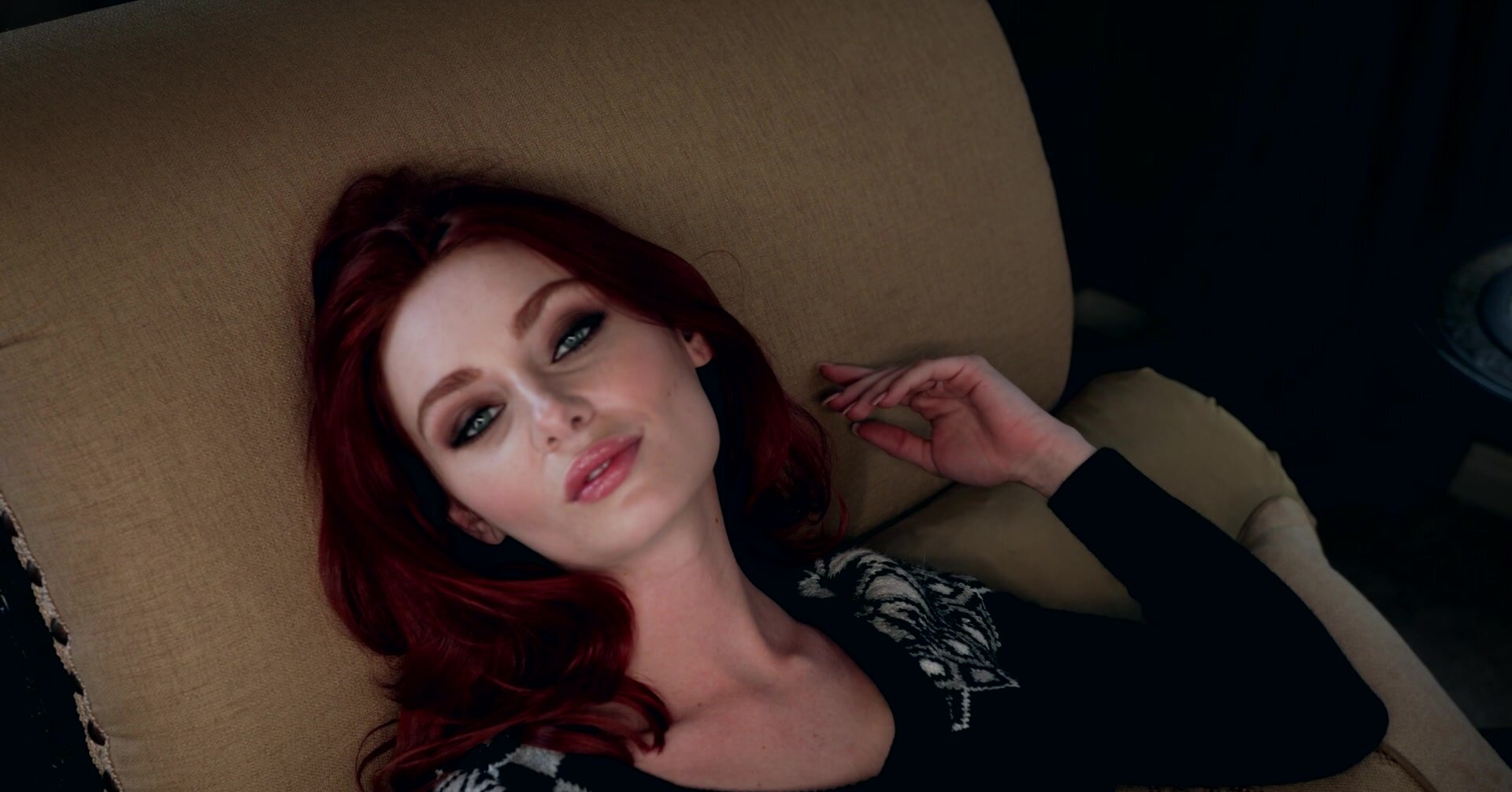 The pretty girl with natural tits Lacy Lennon has sex with a guy