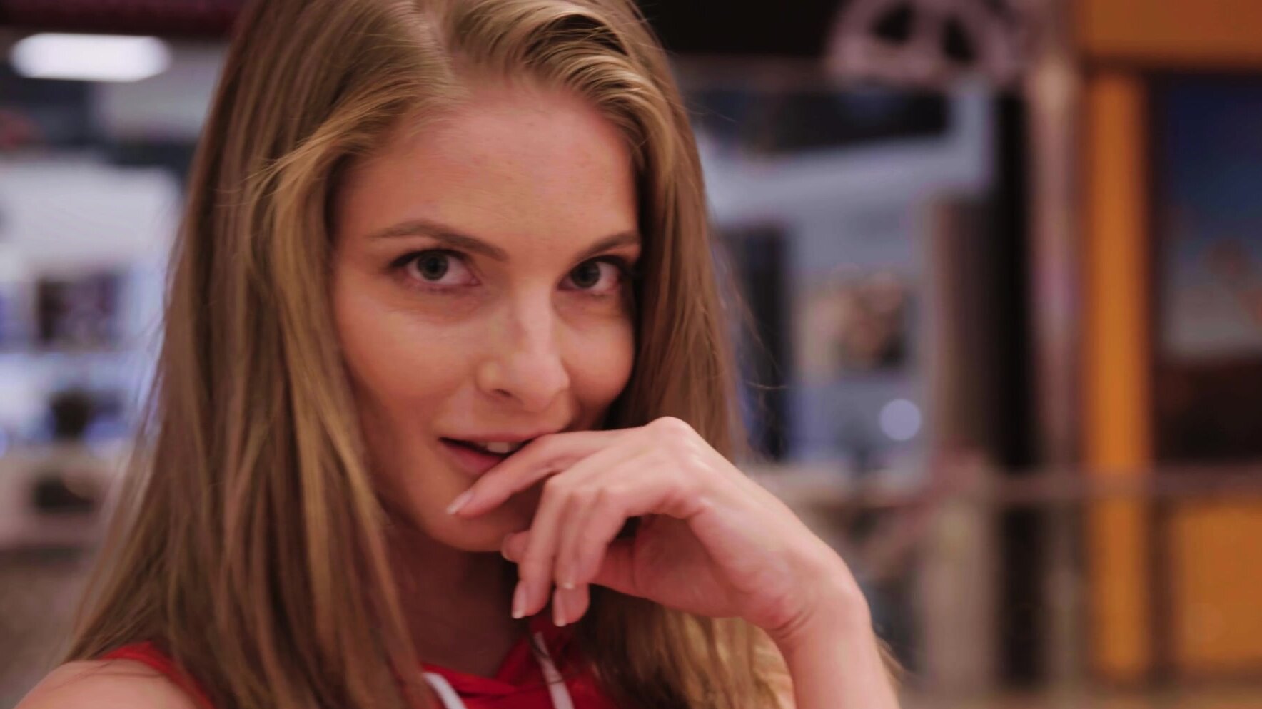 Cayenne Klein gets her asshole gapped by Christian Clay