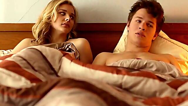 Chloe grace moretz - november criminals