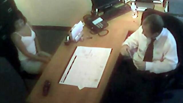 Office whore fucks boss