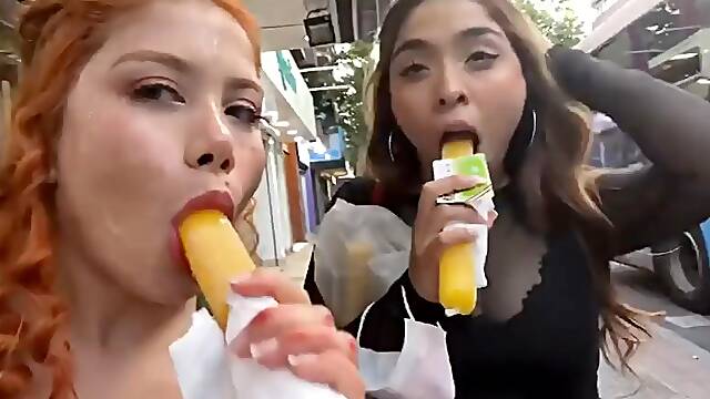 Bukkake-Cumwalk