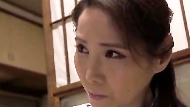 Japanese mom vids