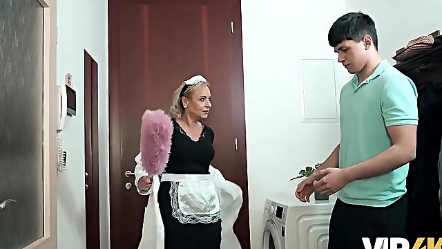 Mature vids