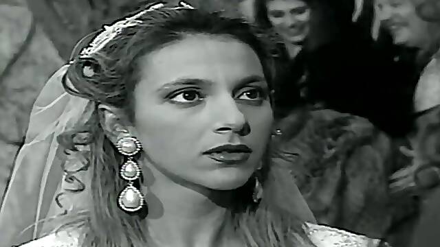 Slutty retro bride is having classic hardcore fuck in her vintage wedding dress