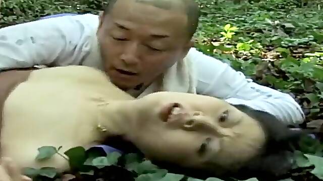 Japanese milf gives a deepthroat creampie in a gangbang