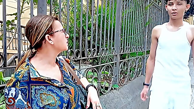 Viejos con jovencitas (18+)