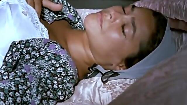 Hulya Avsar Masturbation Scene