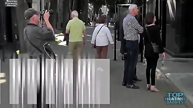 Granny Gay, Old/Young