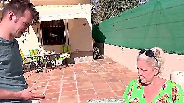 Granny vids
