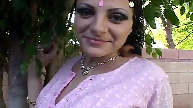 Whore Dressed Up As Indian Gets Her Twat Fucked.