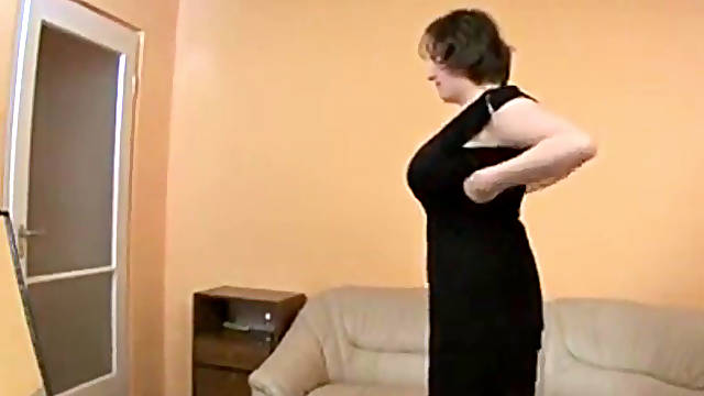 German plus-size Mature With Monster bumpers
