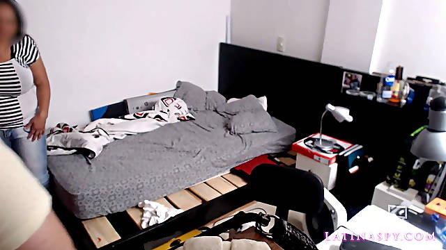 Mom Maid with  huge natural breast gets fuck by her boss and her huge boobs get bouncing 