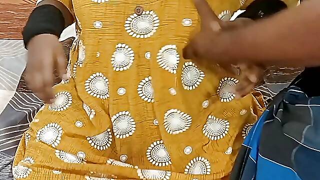 Tamil wife creamy pussy hard fucking and hot dirty talking