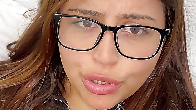JOI EN ESPAÑOL: fóllame delicioso y deja embarazada