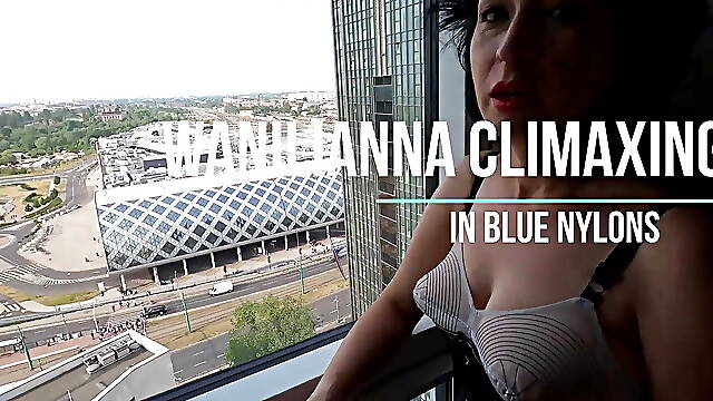 Climax in blue nylons