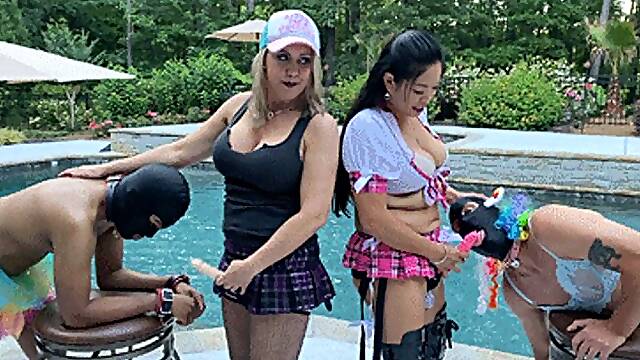 Face Fucking The Unicorns (MP4 HD)
