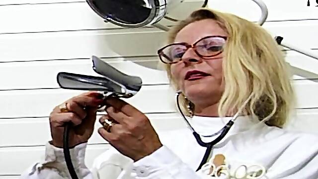 German BDSM Domina meet User slave