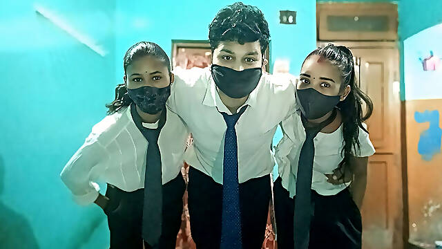 Desi College Girls Friends Threesome Xxxx Video, Indian Desi College Friends Threesome Fucking Xxxx Video