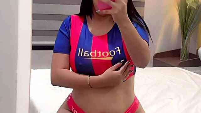 Barcelona Hot Wife Solo